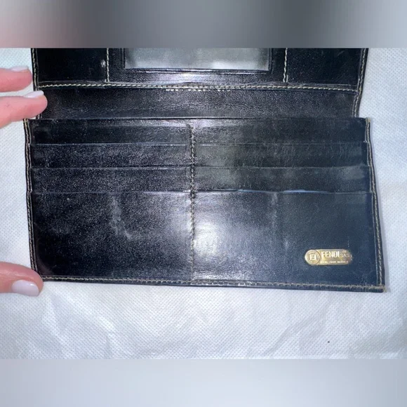 FENDI Zucca Wallet — Brown/Black — Made in Italy - Authentic Vintage ✨ - Picture 11 of 13